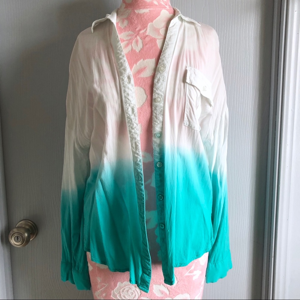 Blu Pepper Button Up Ombré Shirt, Size Large